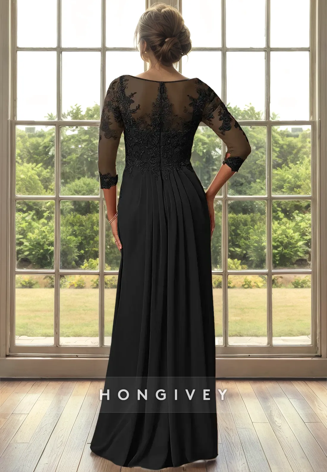 Chic Fitted Round 3/4 Sleeves Lace Appliques Mother of the Bride Dress