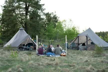 Easy Camp Moonlight Cabin Tent